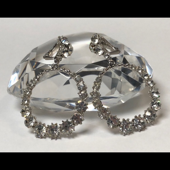 Vintage ORA Rhinestone Silver Tone Clip Earrings - Picture 4 of 8